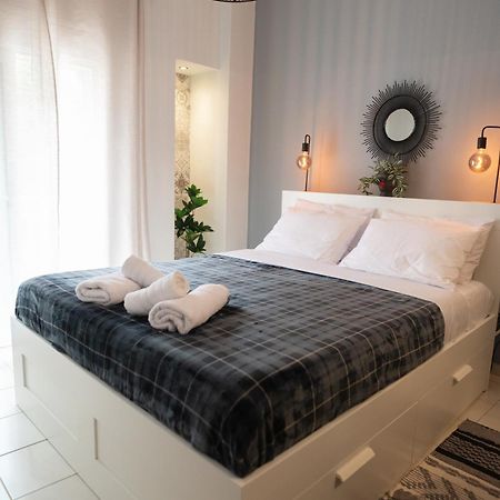 Sapphire Majesty Suite By Heaven'S Hall Luxury Suites Alexandroupoli Exterior foto